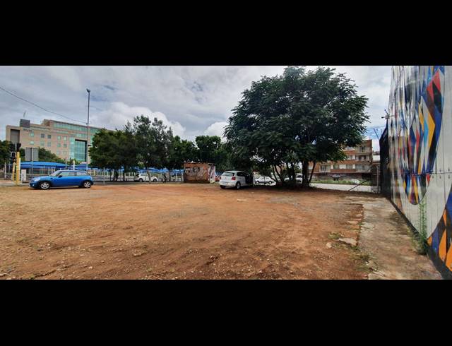 347M² INDUSTRIAL YARD FOR SALE IN FERREIRASDORP